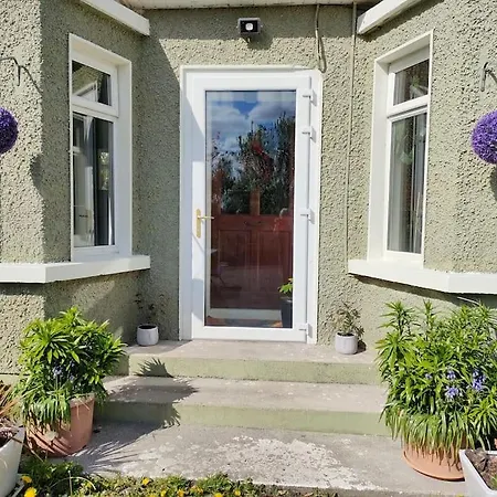 Apartment Hidden Hearts *